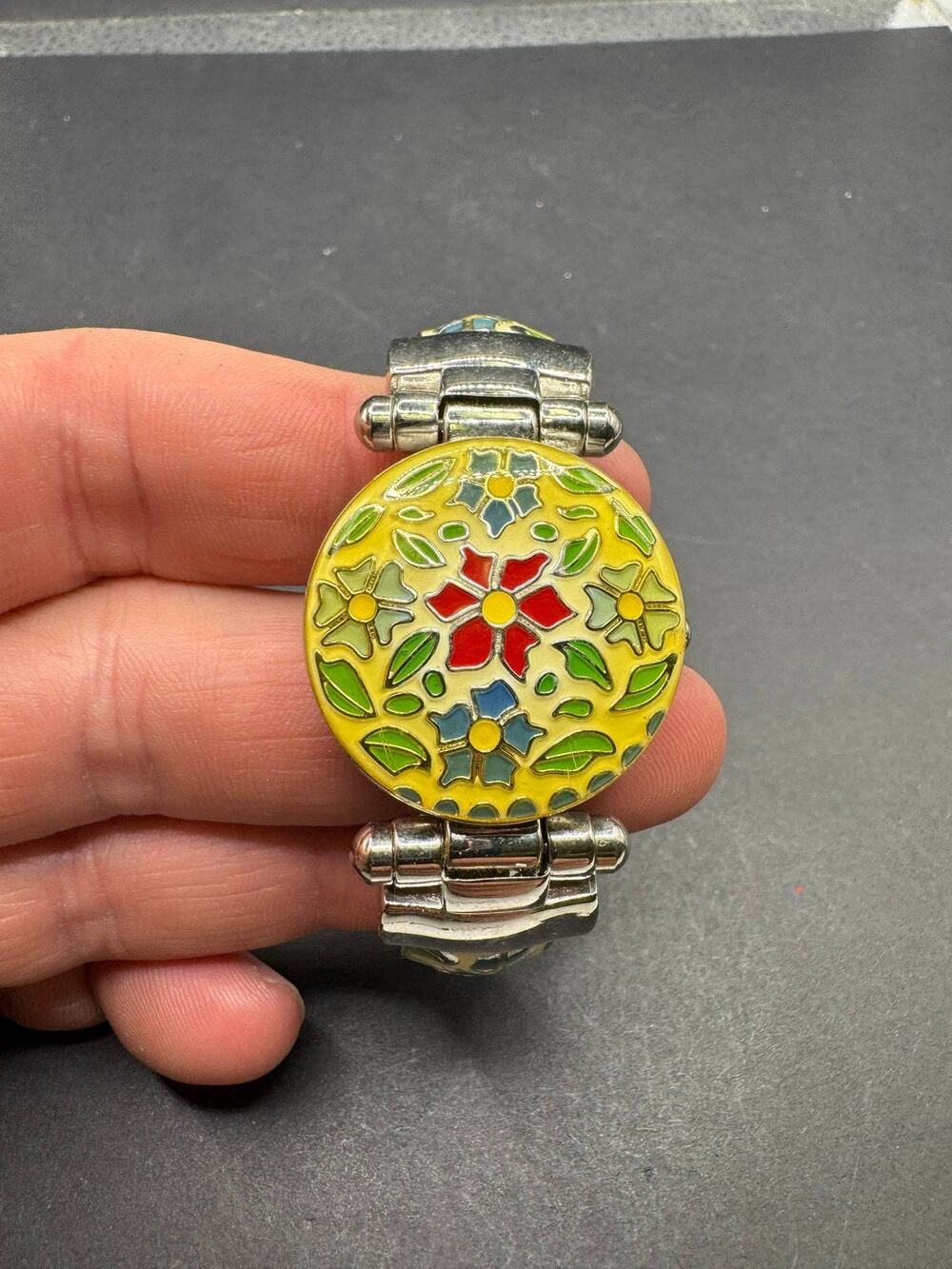 Gruen Quartz Women's Bangle Watch Floral Enamel Hinged Cover Mother of Pearl